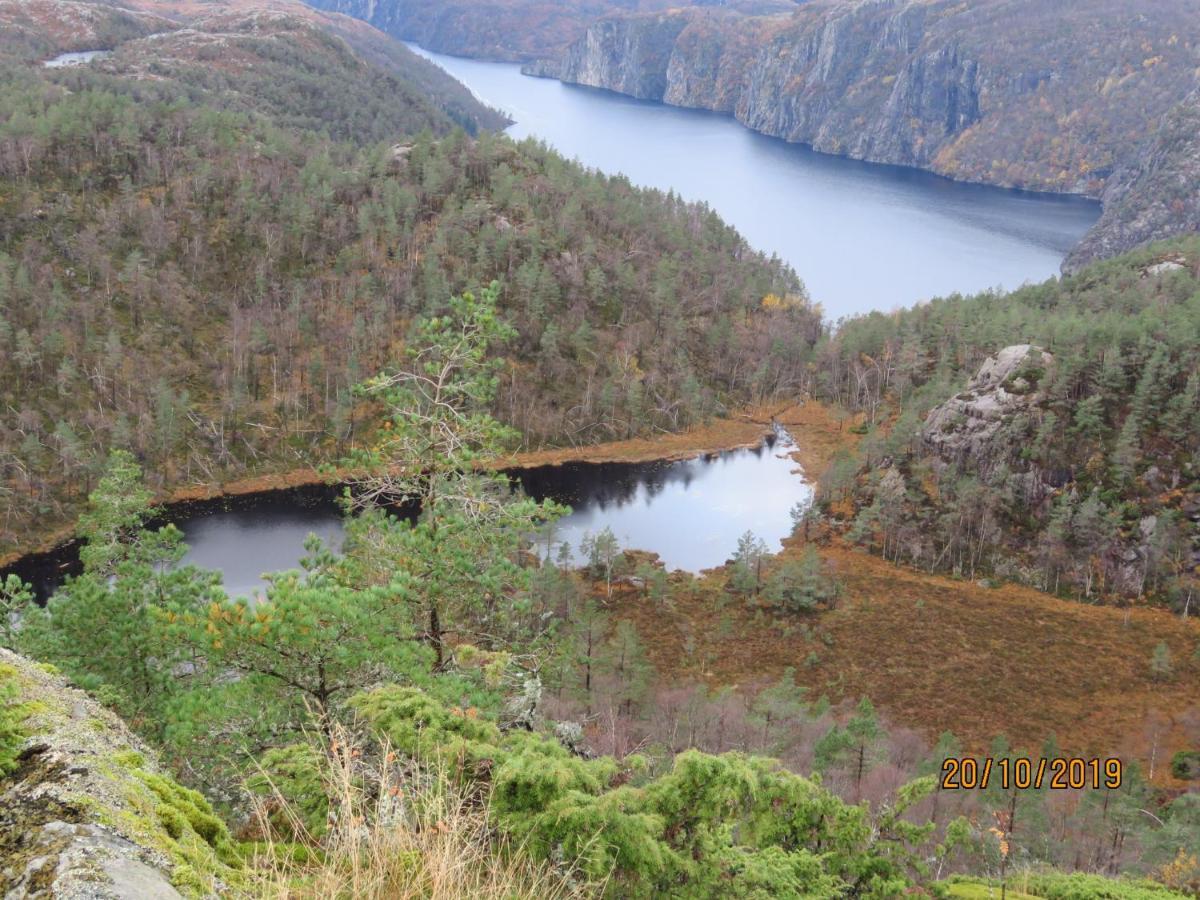 Ovstefjellsa Gard &Aktivitet Senter Hotell Flekkefjord Exteriör bild